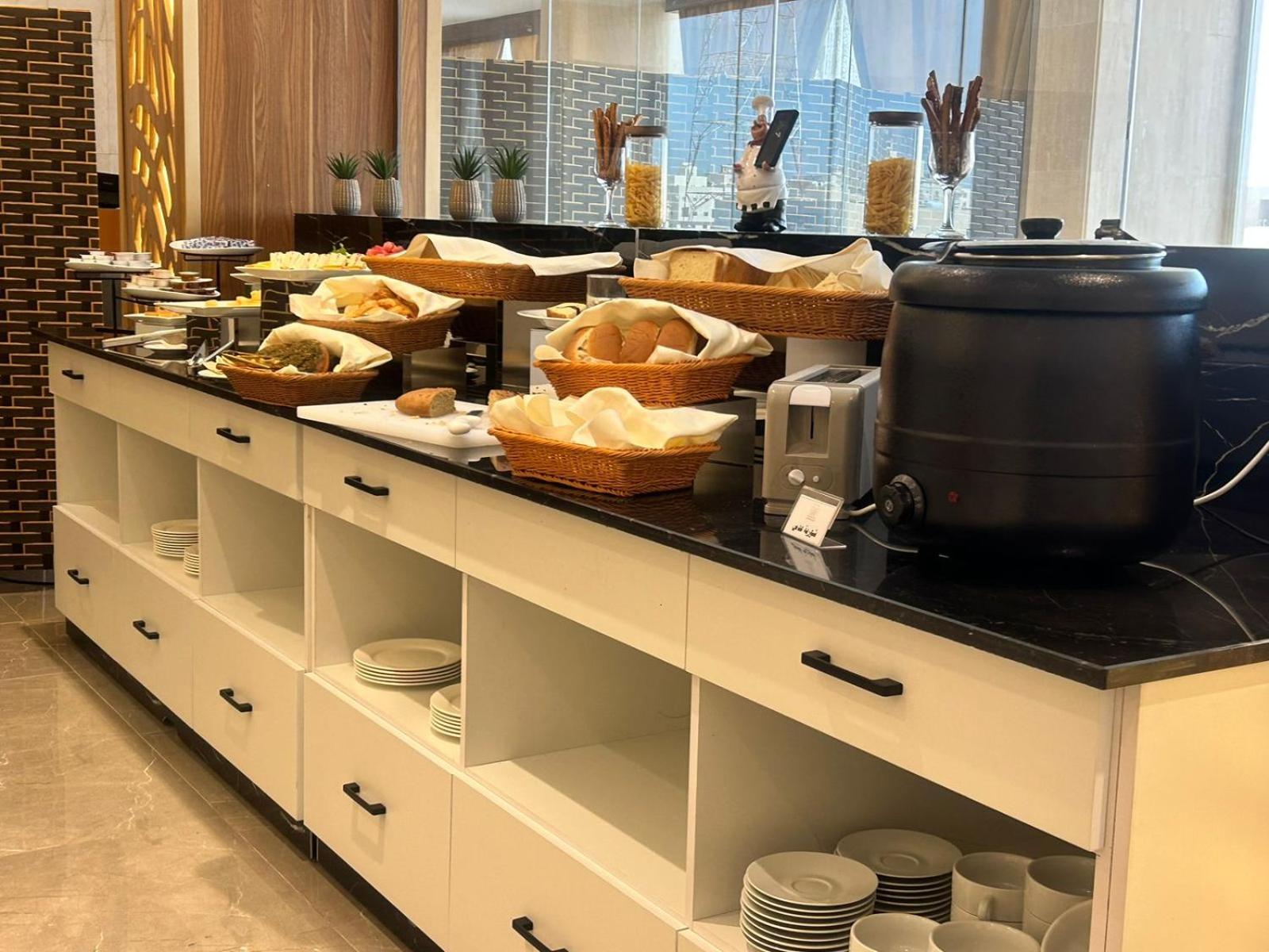 Dimond Vision Hotel